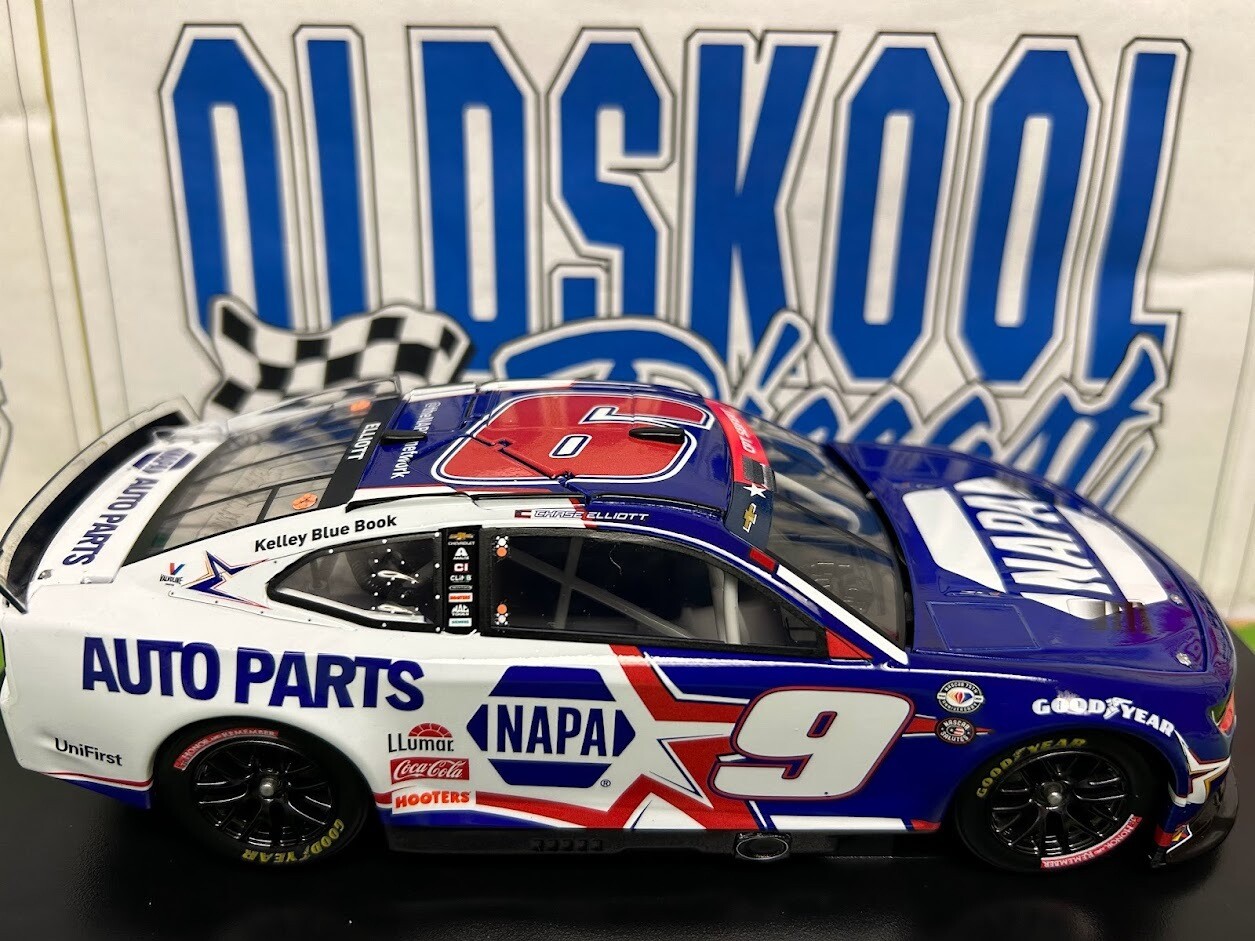 Chase Elliott #9 NAPA Patriotic 2023 Nascar Cup 1:24