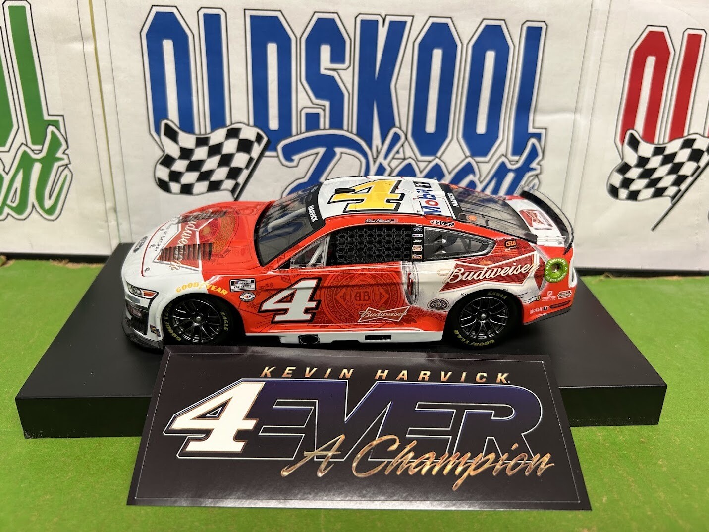Kevin Harvick #4 Budweiser 2023 Nascar Cup 1:24