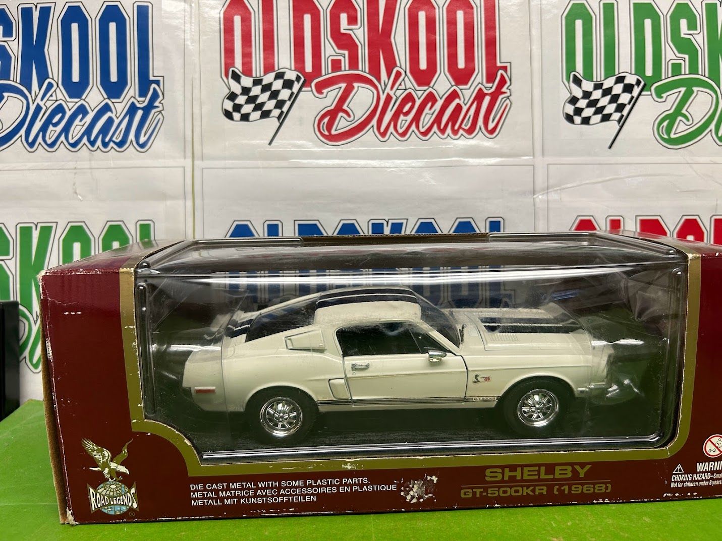 1968 Shelby Gt-500KR Road Legends 1:18