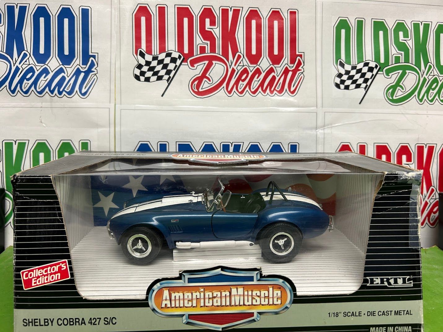 1993 Shelby Cobra 427 S/C American Muscle 1:18 Scale