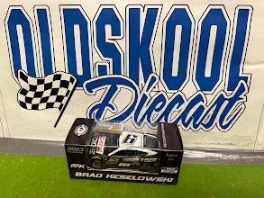 Brad Keselowski #6 Castrol Edge FOIL 2023 Cup 1:64