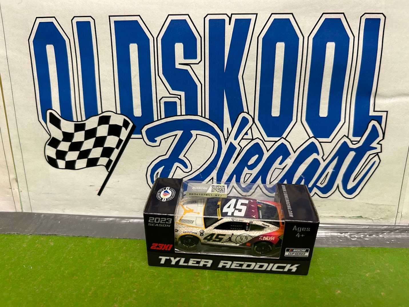 Tyler Reddick #45 Jordan Brand / J Balvin 2023 Nascar Cup 1:64