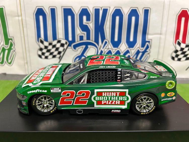 Joey Logano #22 Hunts Bro Pizza 2024 Nascar Cup 1:24