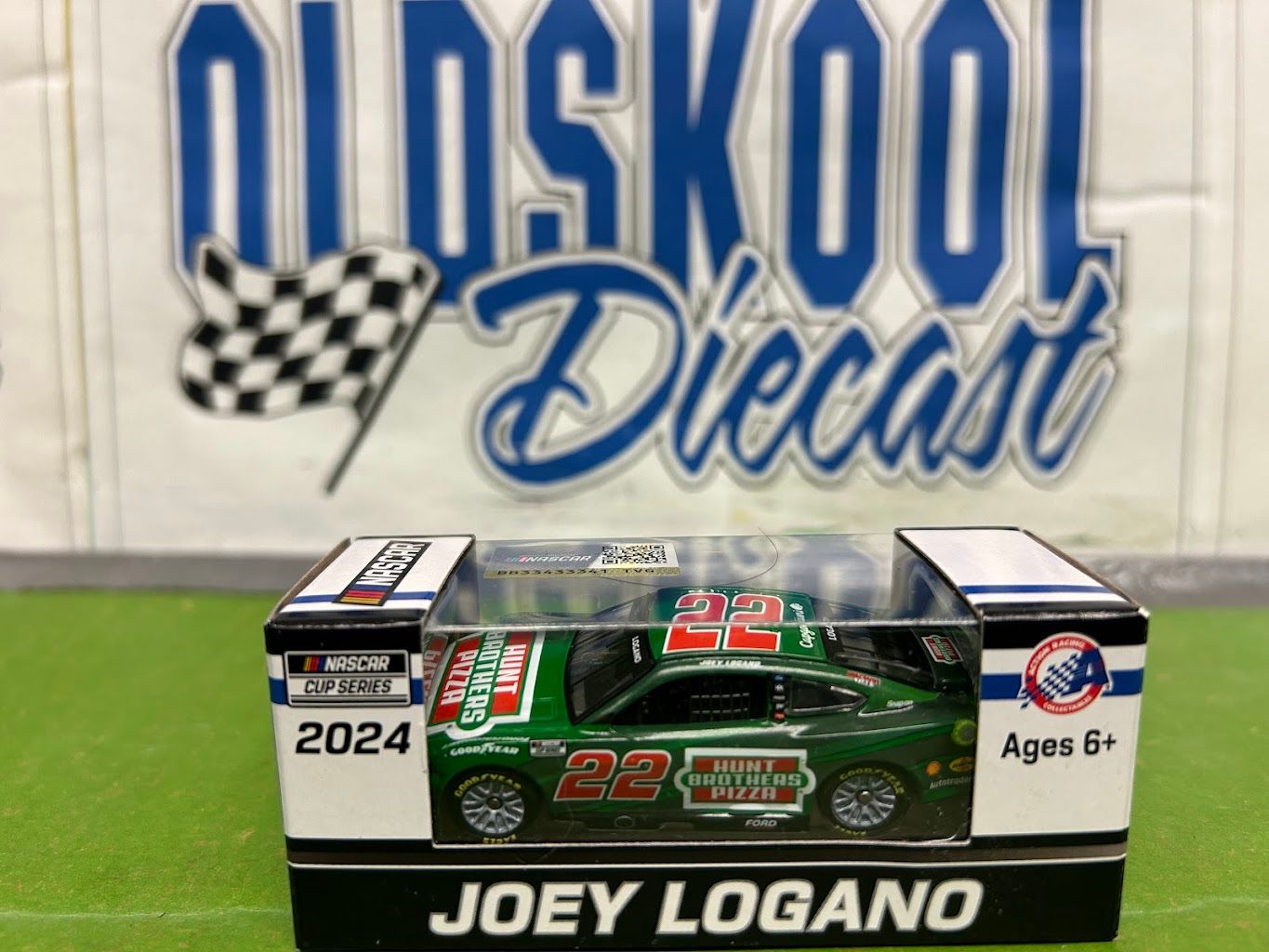 Joey Logano #22 Hunt Bros Pizza 2024 Cup 1:64