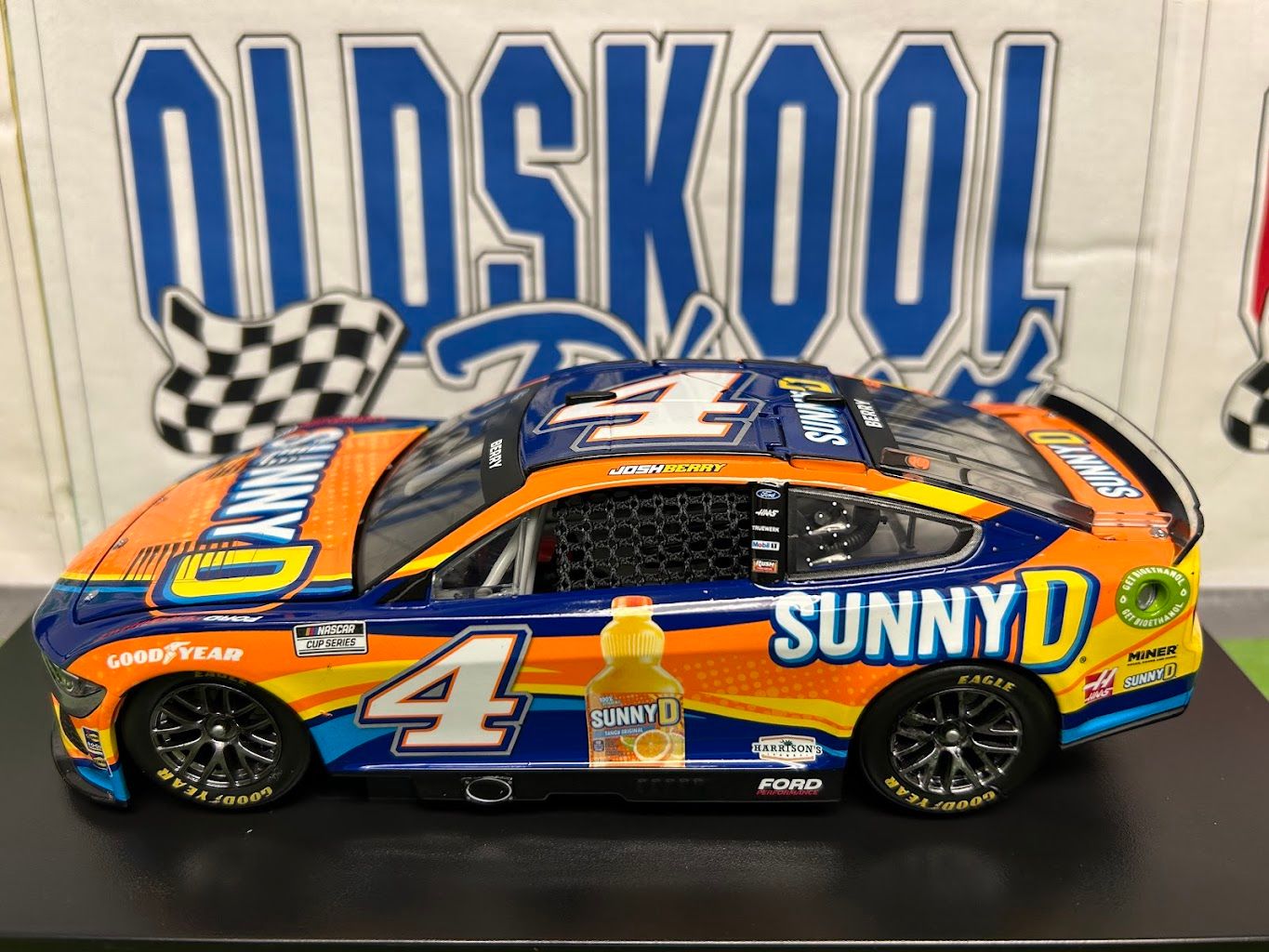 Josh Berry #4 Sunny D 2024 Nascar Cup 1:24