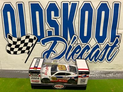 Chase Elliott #9 Unifirst Throwback 2024 Cup 1:64