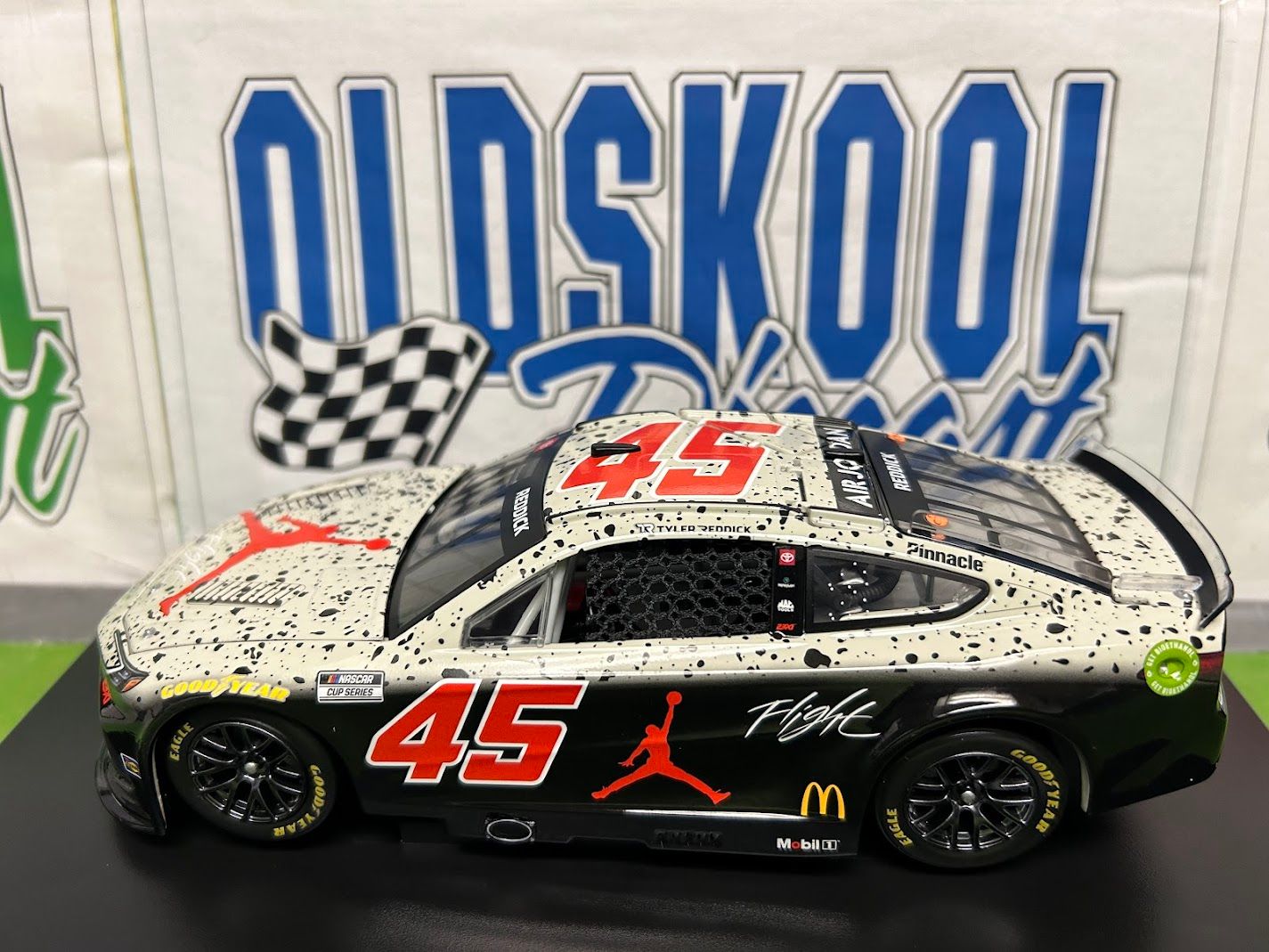 Tyler Reddick #45 Jordon Brand &quot;Flight&quot; 2024 Nascar1:24