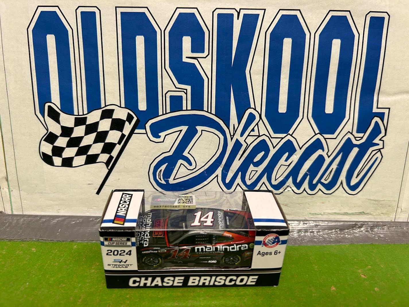 Chase Briscoe #14 Mahinda Compact Tractors 2024 Cup 1:64 Foil #