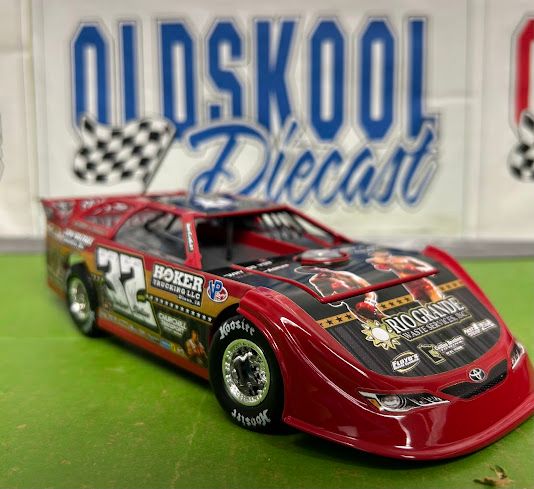 Bobby Pierce #32 World 100 Rocky 2024 Late Model Dirt 1:24 scale