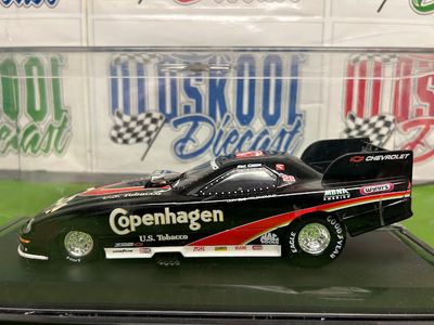 Ron Capps Coppenhagen Mac Tools w/ case Funny Car 1998 NHRA 1:24 scale