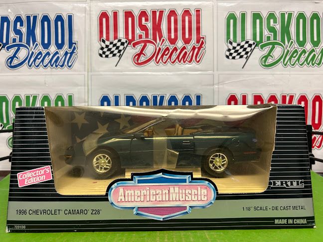 1996 Chevrolet Camaro Z28 Convertible Mystic Teal Metallic American Muscle 1:18 scale