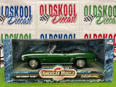 1969 Camaro SS396 Conv. green with white stripes American Muscle 1:18 scale