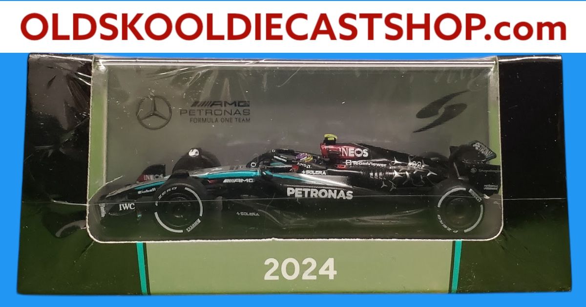 George Russell #63 Mercedes AMG PETRONAS W15 E Performance Formula One 2024 1:64