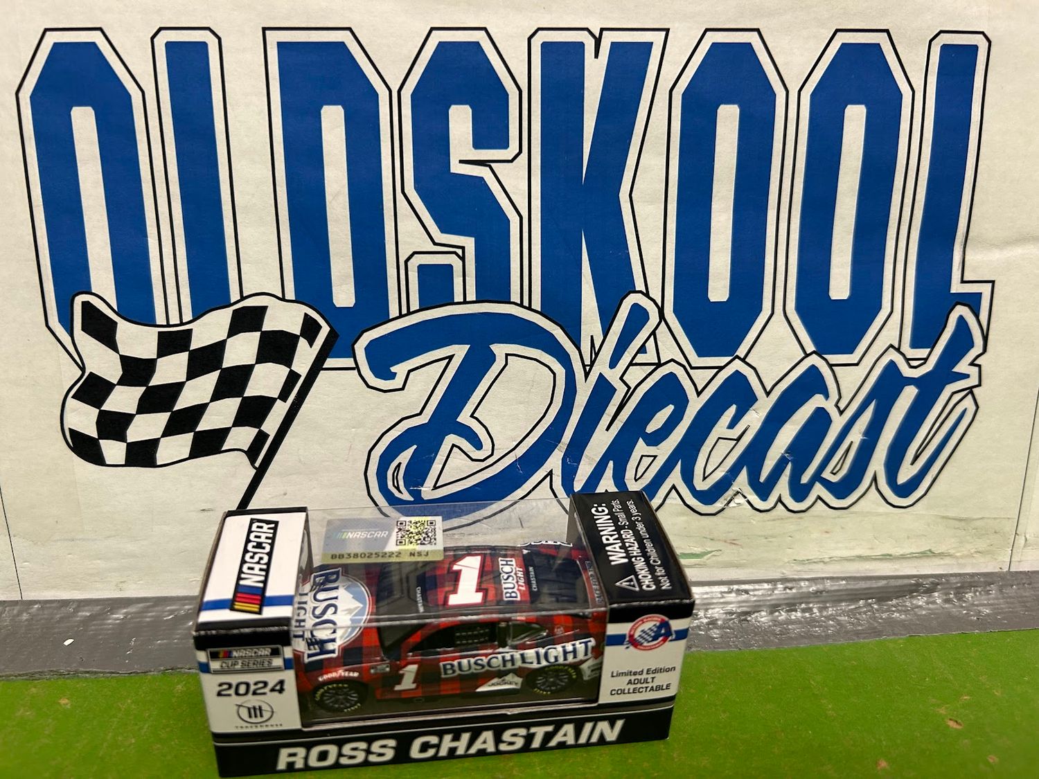 Ross Chastain #1 Busch Light Flannel 2024 Nascar Cup 1:64