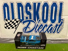 Ross Chastain #1 WorldWide Express 2023 Cup 1:64