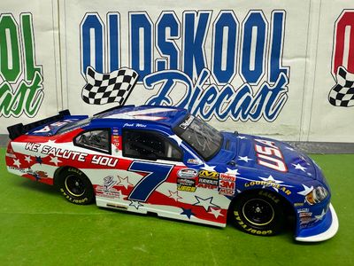 Josh Wise #7 DNation Wide We salute  AUTOGRAPHED 2011 1:24