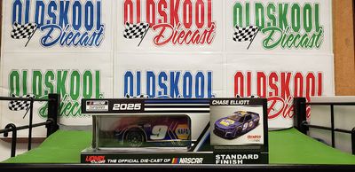 Chase Elliott #9 NAPA 2025 Nascar Cup 1:24 scale