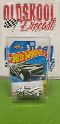 Super Treasure Hunt Hot Wheels Hi-Roller II HW Art Cars 1:64 scale