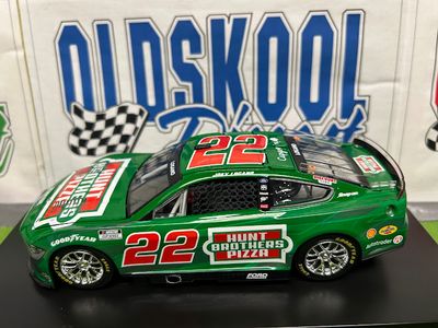 Joey Logano #22 Hunt Bros Pizza 2025 Nascar Cup 1:24 scale