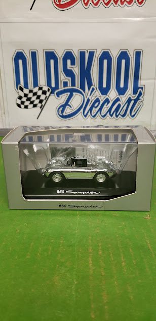 Porsche 550 Spyder Pauls Model Art Mini Champs 1:43 scale