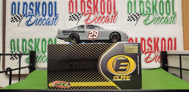 Kevin Harvick #29 GM Goodwrench Service / Test Car 2002 Monte Carlo ELITE 1:24 scale