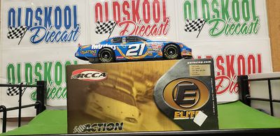 Kevin Harvick #21 Twizzlers 2005 Monte Carlo ELITE 1:24 scale