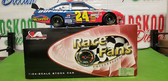 Jeff Gordon #24 DuPont 2007 Impala SS COT Color Chrome 1:24 scale