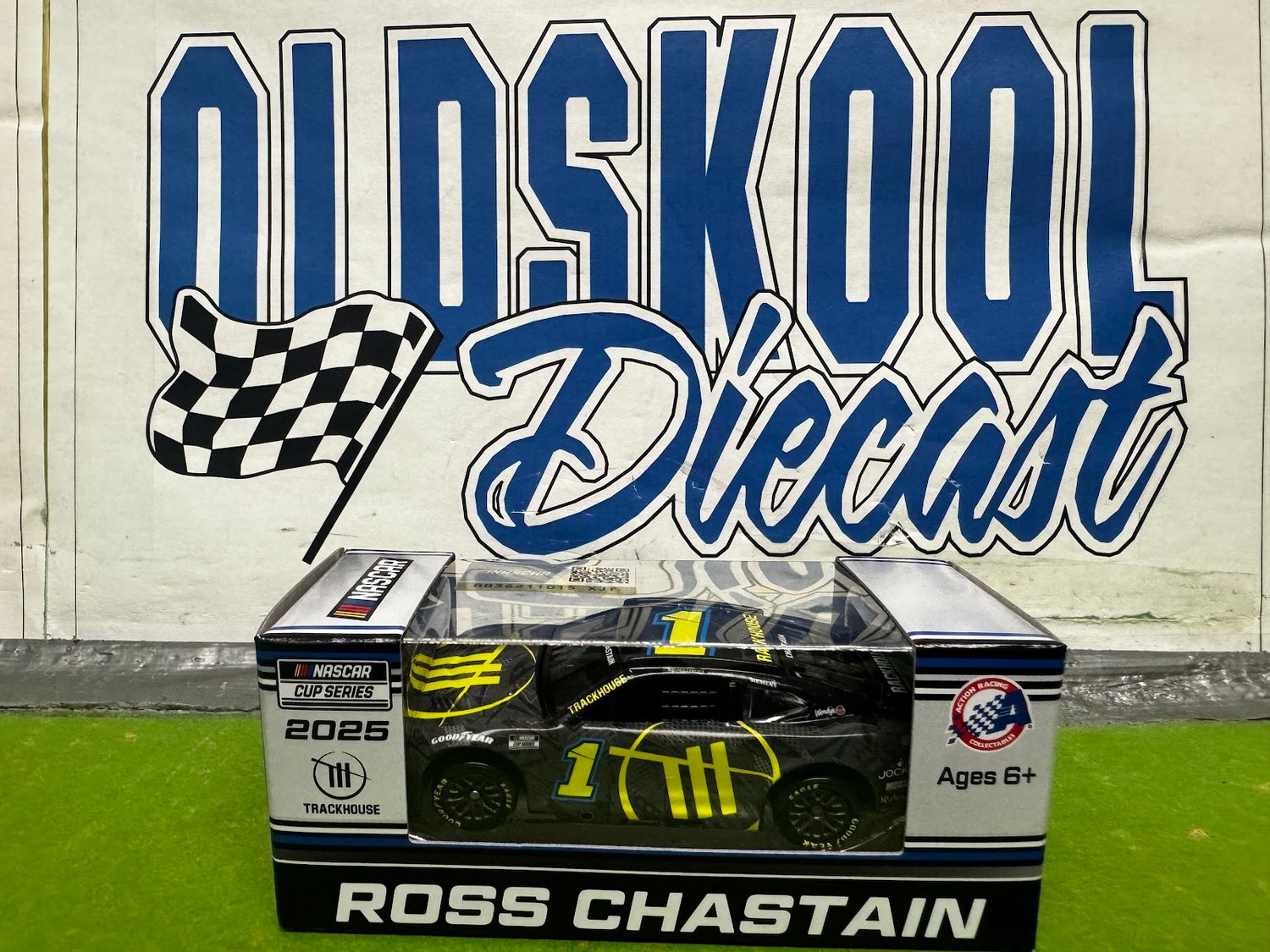 Ross Chastain #1 Trackhouse 2025 Nascar Cup Series 1:64 scale