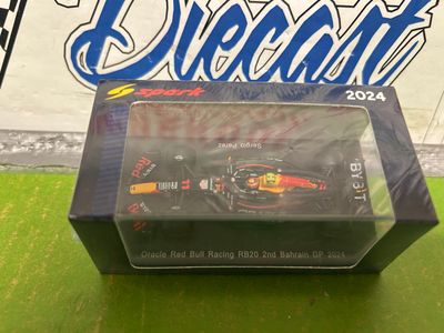 Sergio Perez #11 Oracle Red Bull Racing RB20 Formula One 2024 1:64