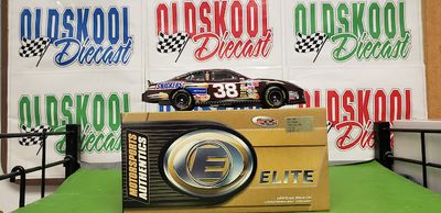 Elliott Sadler #38 Snickers 2006 Fusion ELITE 1:24 scale