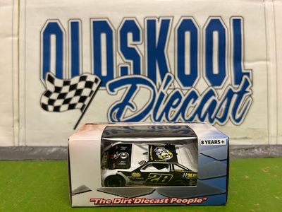 Tyler Carpenter #28 late Model Dirt 2023 1:64 SCALE