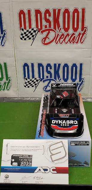Shannon Babb #18 2025 Late Model Dirt 1:24 scale