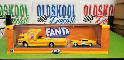 1970 Fanta Orange Ford C-950 + Ford Mustang Custom M2 Machines