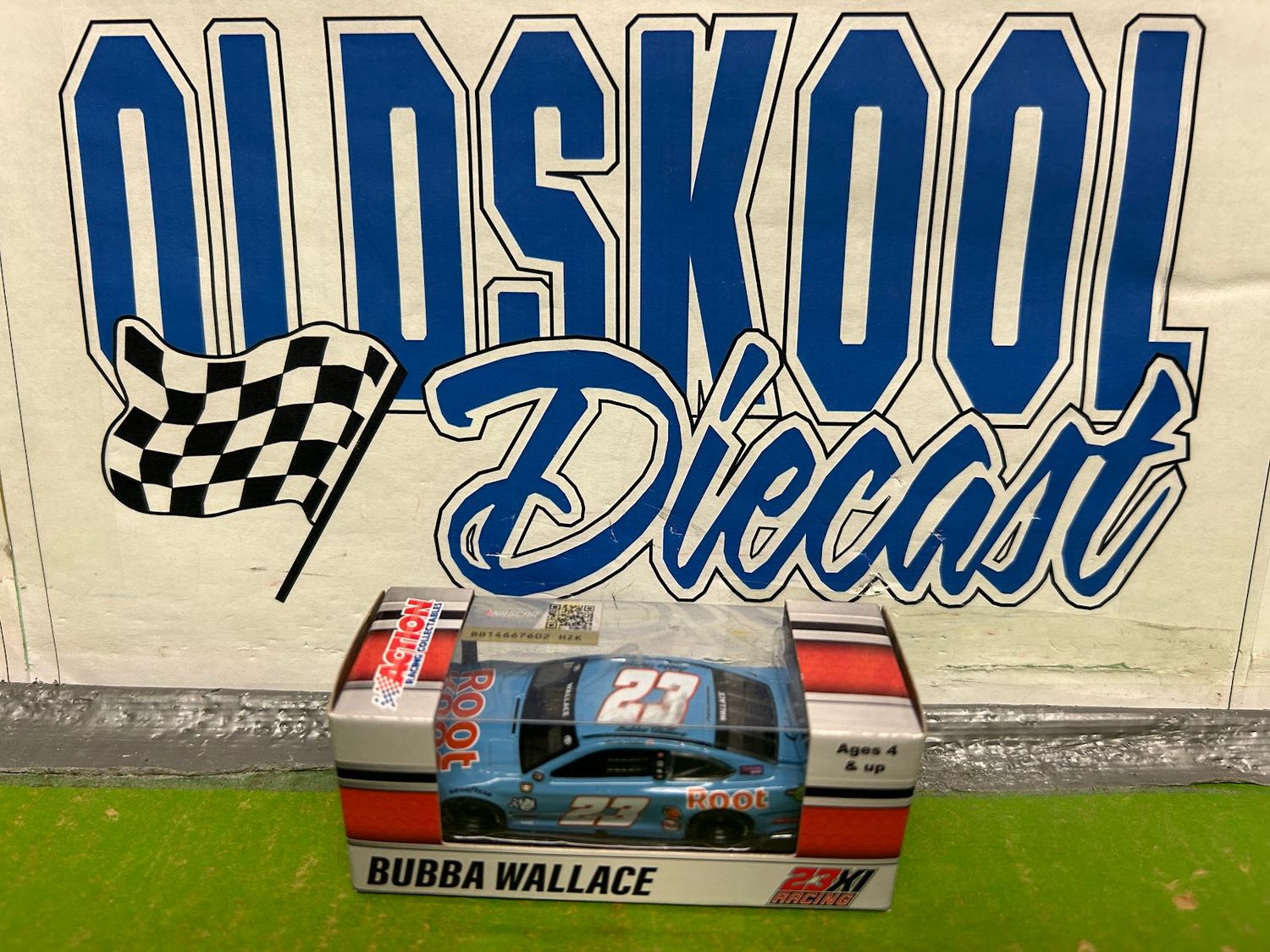 Bubba Wallace #23 Root Insurance Throwback 1:64 scale