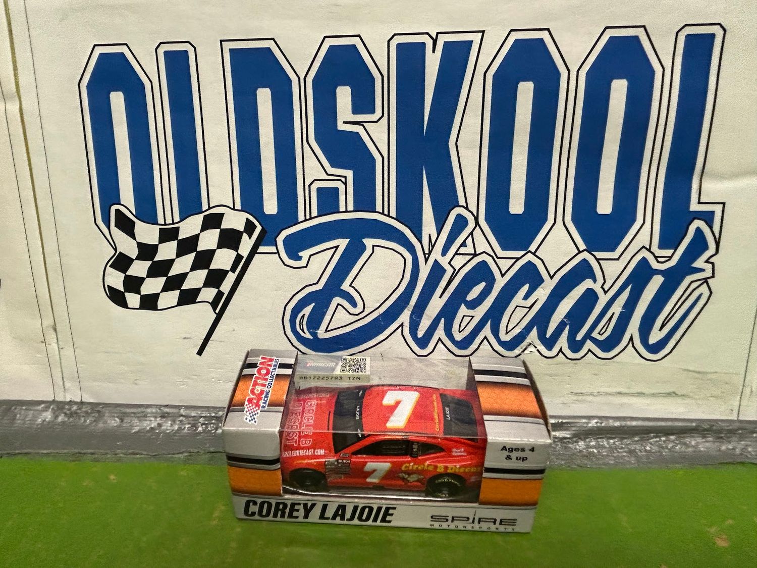 Corey LaJoie #7 Plan B Sales 2021 1:64