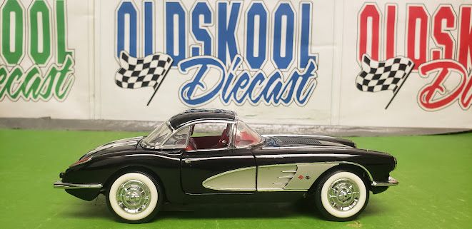 1958 Chevy Corvette Convertible Black Franklin Mint B11TG76 1:24 Scale