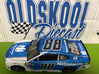 Alex Bowman #88 Nationwide Autographed 2018 Nascar Cup Series C431823SPDX 1:24 scale