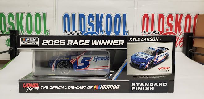 Kyle Larson #5 Hendrickcars.com Bristol Race Win 4-13-25 2025 Nascar Cup WX52523HENKLE 1:24 scale