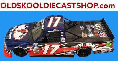 Donny Schatz #17 Little Giant 2021 Camping World Truck Series T172124LTGSZ 1:24 scale