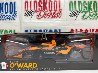 Pato O'Ward #5 Arrow MCLaren ( Road Course ) 2026 Indy Car IRL IXO IND18042 1:18 scale