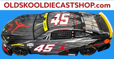 Tyler Reddick #45 Jordan Brand AJ40 2025 Nascar cup Series C452523JOATK 1:24 scale