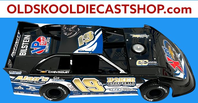Ryan Gustin #19R 2026 ADC Late Model Dirt Series DW226M659 1:24 Scale
