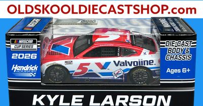Kyle Larson #5 Valvoline 2026 Nascar Cup Series CX52661VALKL 1:64 scale