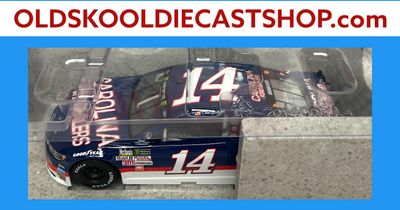 Clint Bowyer #14 Carolina Ford Darlington 2017 NASCAR Cup Series C141723F6CB 1:24 Scale