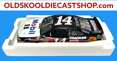 Tony Stewart #14 Mobil 1 2013 NASCAR Cup Series C143821MBTS 1:24 Scale