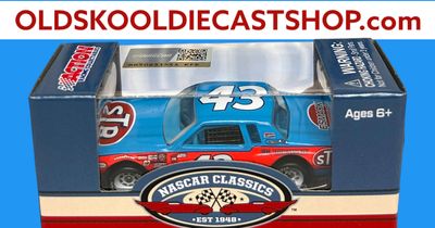 Kyle Petty #43 STP 1981 Monte Carlo (2026 Release) the swap 2026 NASCAR Cup Series /NASCAR Classics C432665STPKP 1:64 scale