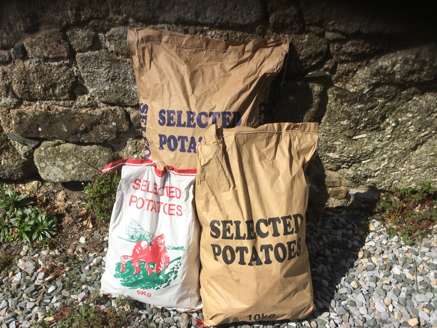 New Season
Cornish Potatoes - 25kg