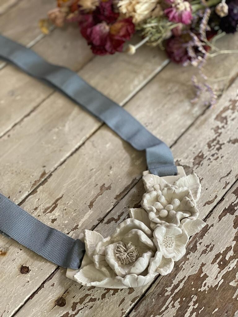 Collana in ceramica