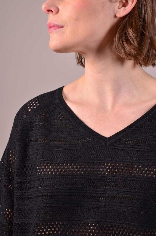 Pull "Swan" noir - HARCOUR