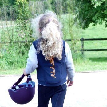 Dorsales, gilets Air Bag et cross
